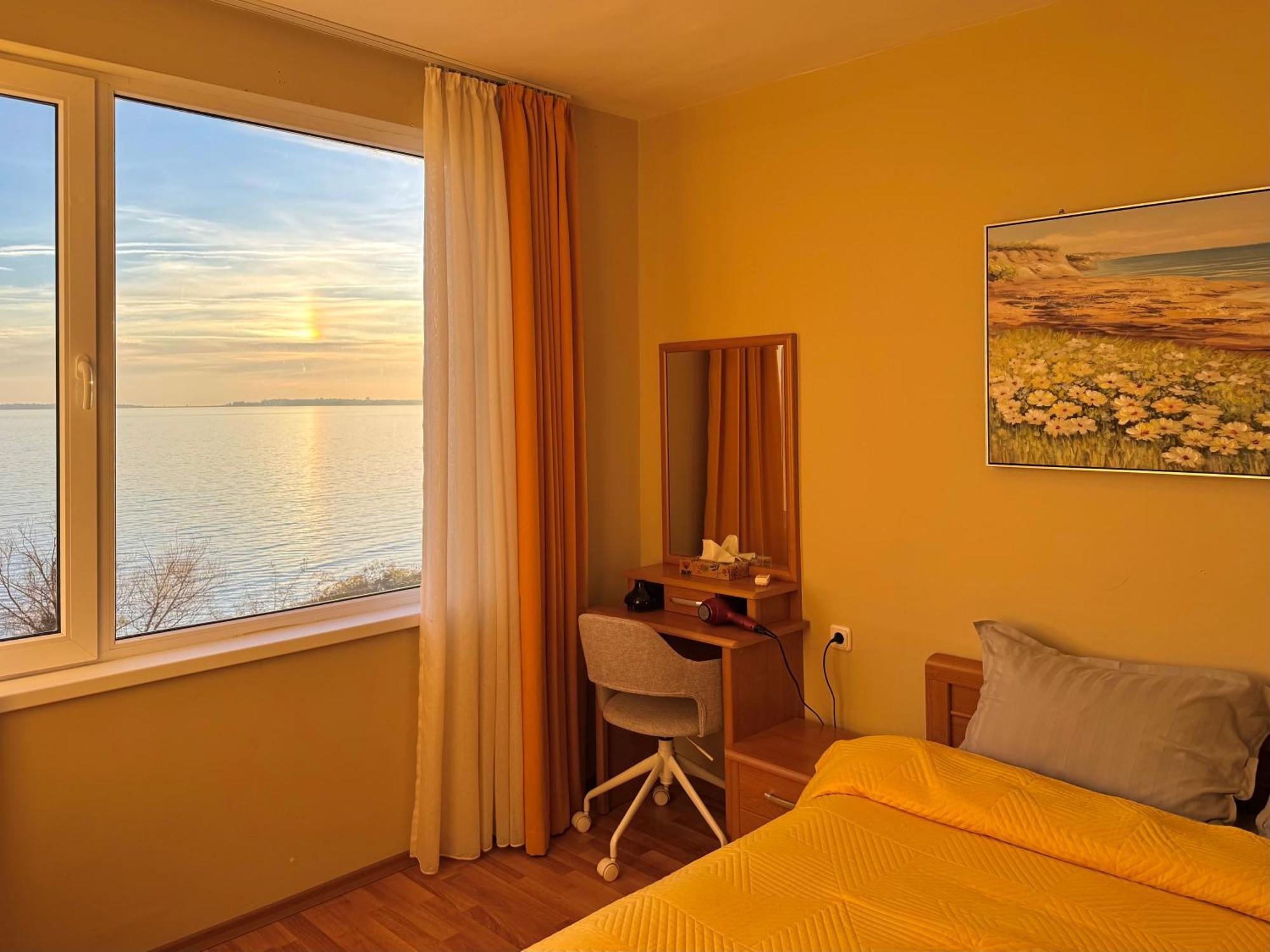 Beachfront Havana Sveti Vlas Extérieur photo